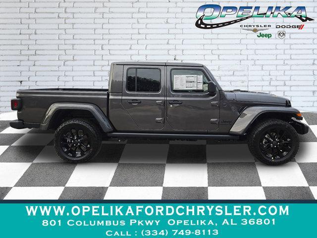 new 2025 Jeep Gladiator car, priced at $43,940