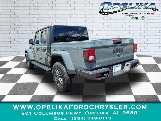 new 2025 Jeep Gladiator car, priced at $47,153