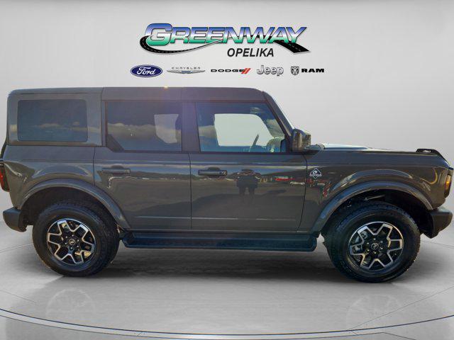 new 2025 Ford Bronco car, priced at $49,742