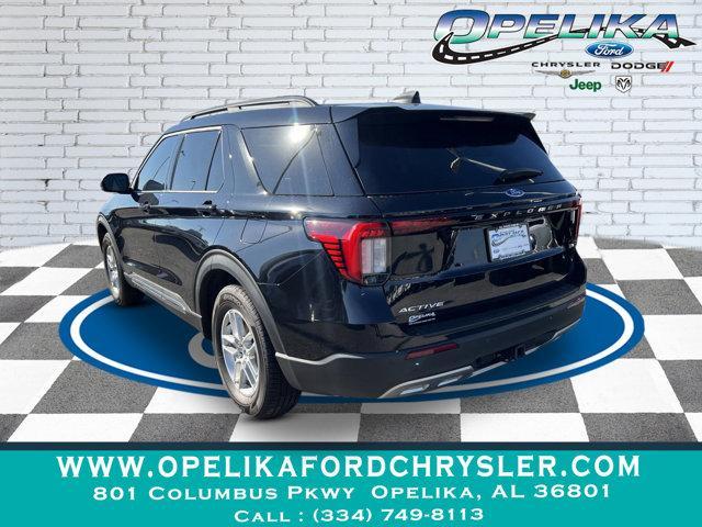 used 2025 Ford Explorer car