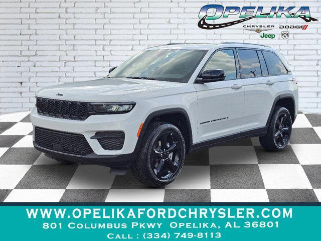 new 2024 Jeep Grand Cherokee car, priced at $41,851