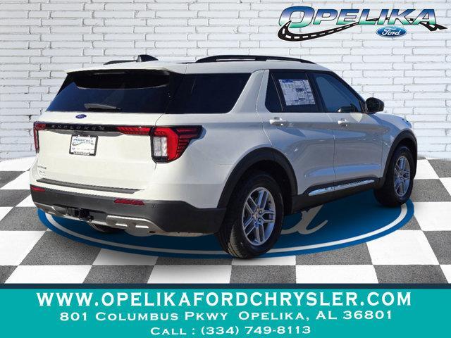 new 2025 Ford Explorer car