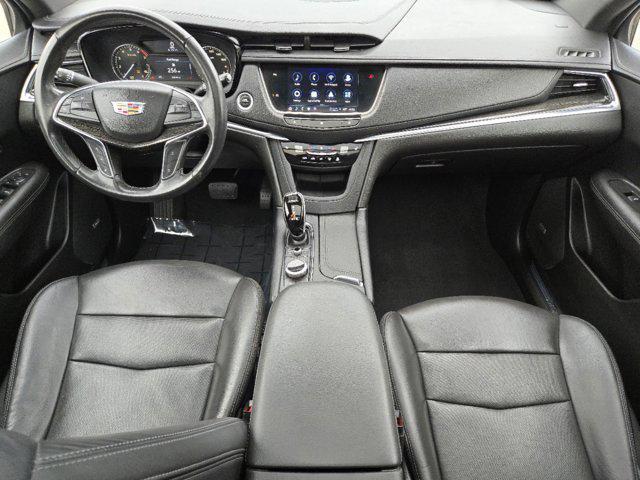 used 2021 Cadillac XT5 car, priced at $26,970