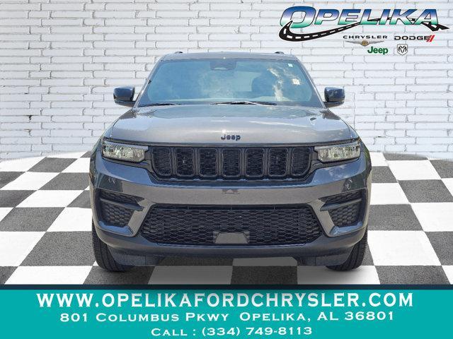 new 2024 Jeep Grand Cherokee car, priced at $41,410