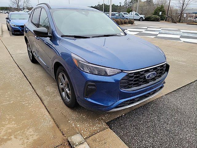 used 2023 Ford Escape car, priced at $25,367