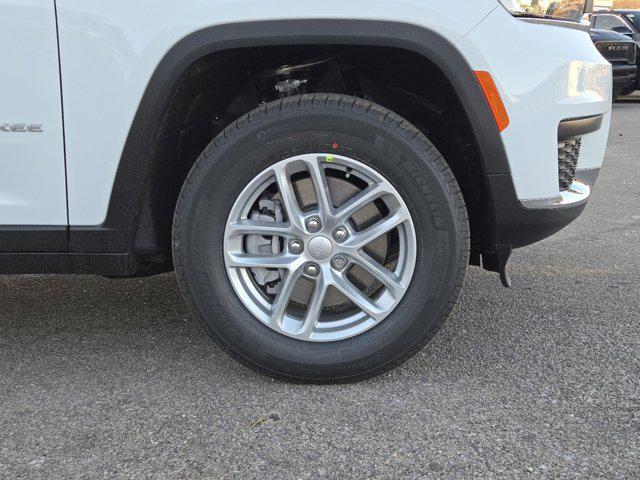 new 2025 Jeep Grand Cherokee L car, priced at $41,330