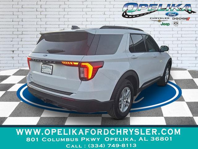 used 2025 Ford Explorer car