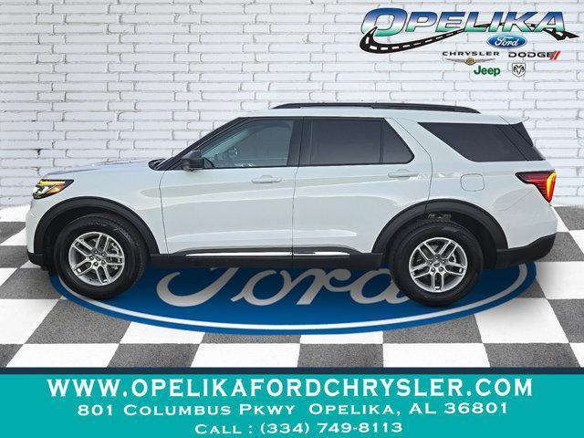 used 2025 Ford Explorer car