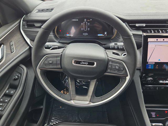 new 2025 Jeep Grand Cherokee L car, priced at $45,990