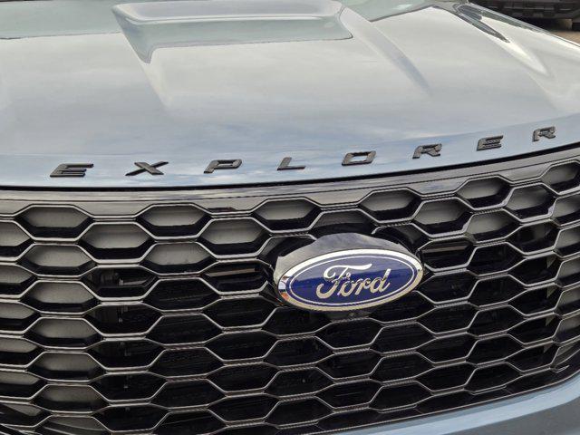 new 2025 Ford Explorer car