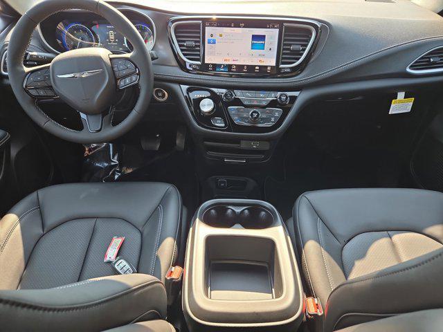 new 2026 Chrysler Pacifica car, priced at $39,650