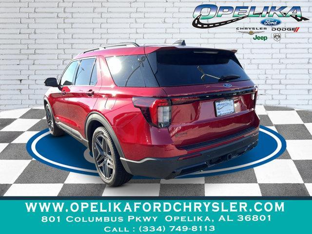 used 2025 Ford Explorer car