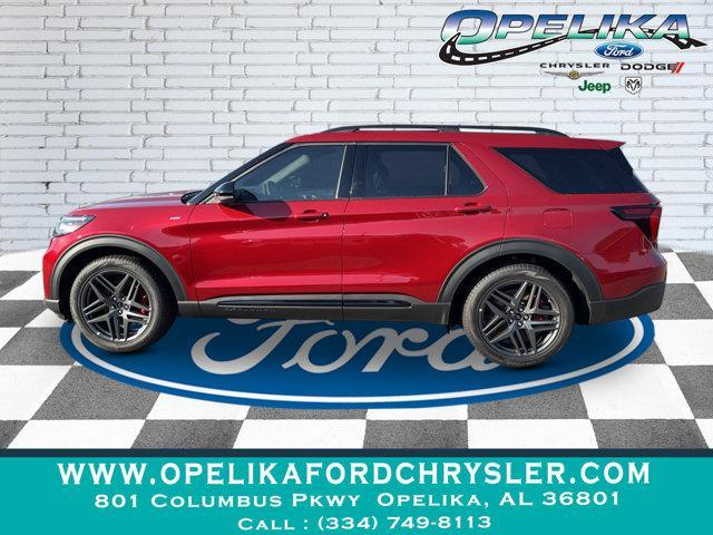 used 2025 Ford Explorer car