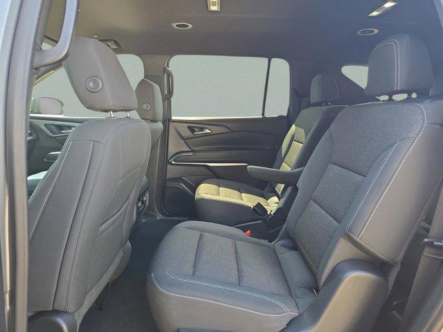 used 2024 Chevrolet Traverse car, priced at $34,978