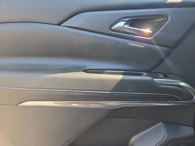 used 2024 Chevrolet Traverse car, priced at $34,978