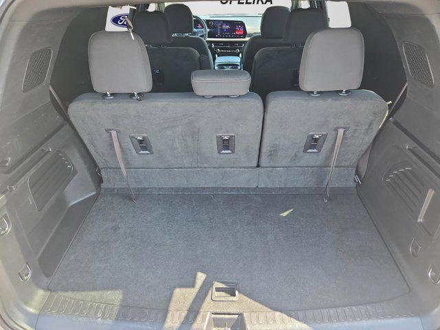 used 2024 Chevrolet Traverse car, priced at $34,978