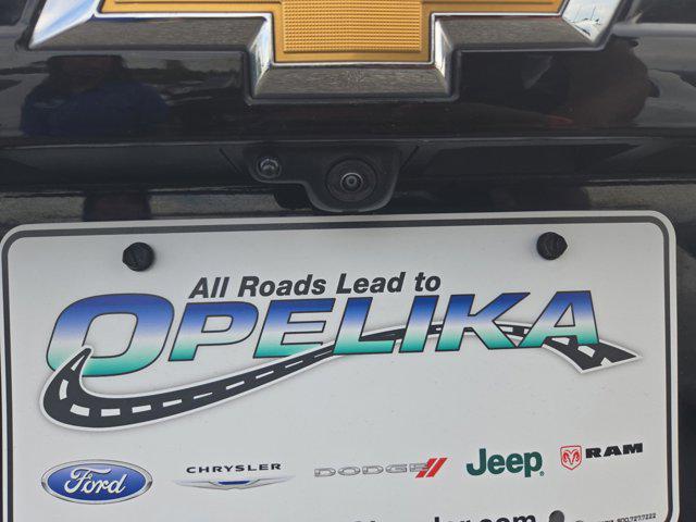 used 2024 Chevrolet Traverse car, priced at $34,978