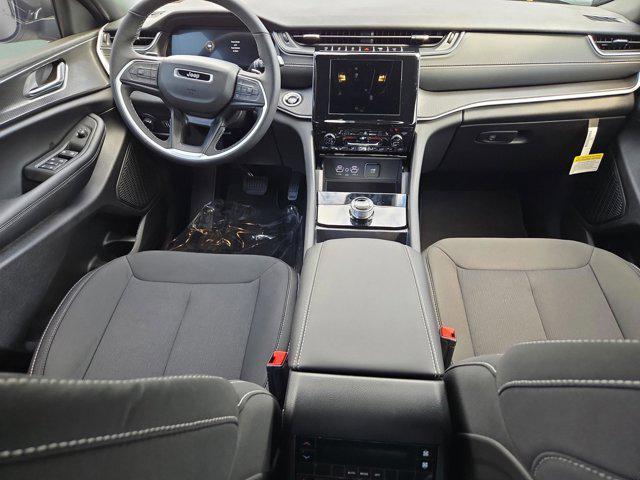 new 2025 Jeep Grand Cherokee L car, priced at $31,990