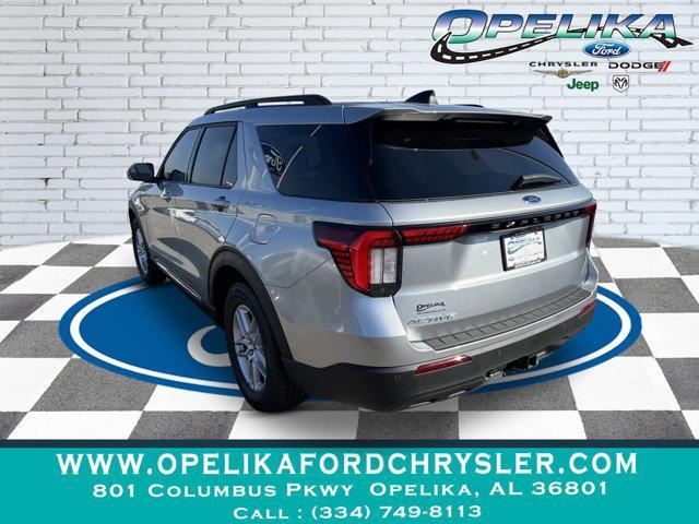 used 2025 Ford Explorer car