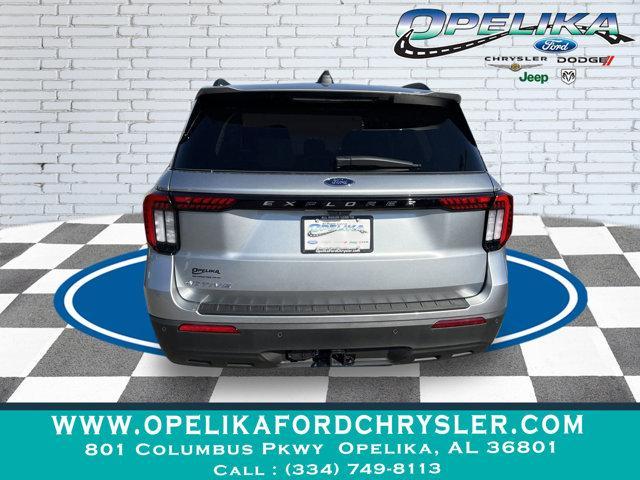 used 2025 Ford Explorer car