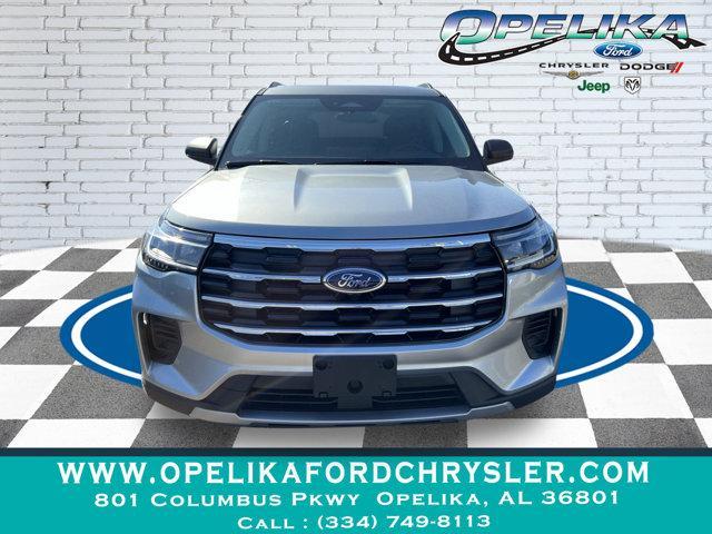 used 2025 Ford Explorer car