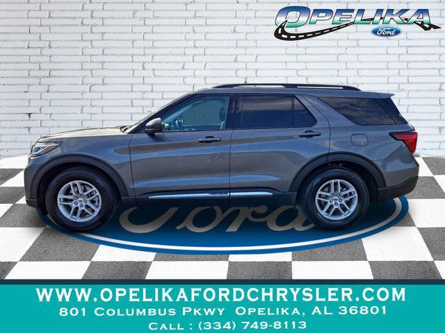 new 2025 Ford Explorer car, priced at $40,137