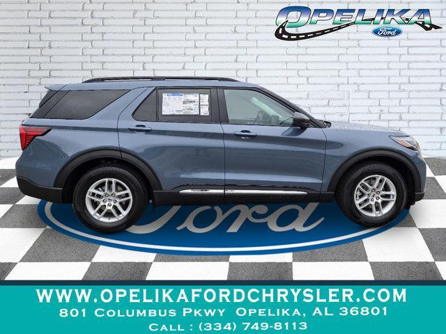 new 2025 Ford Explorer car