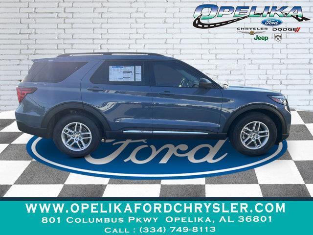 used 2025 Ford Explorer car