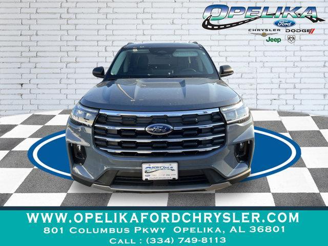 used 2025 Ford Explorer car