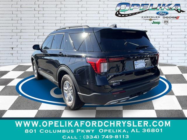 used 2025 Ford Explorer car