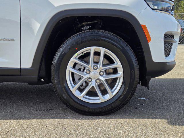 new 2025 Jeep Grand Cherokee car, priced at $41,375