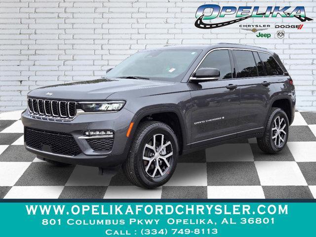 new 2025 Jeep Grand Cherokee car, priced at $45,295