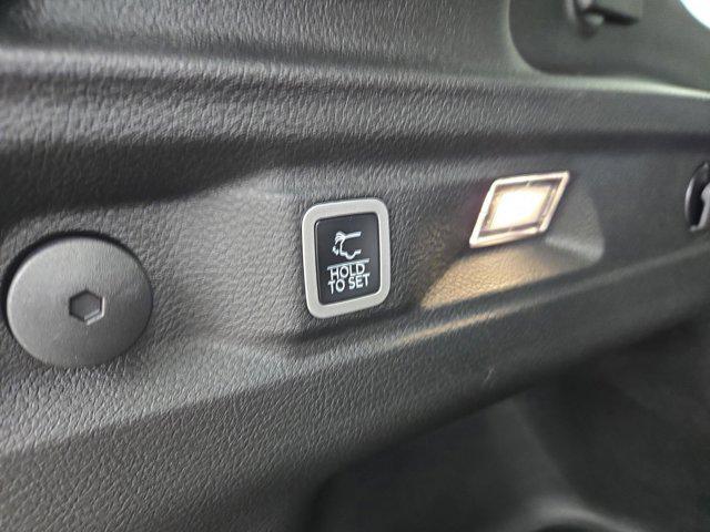 new 2025 Jeep Grand Cherokee L car, priced at $39,200