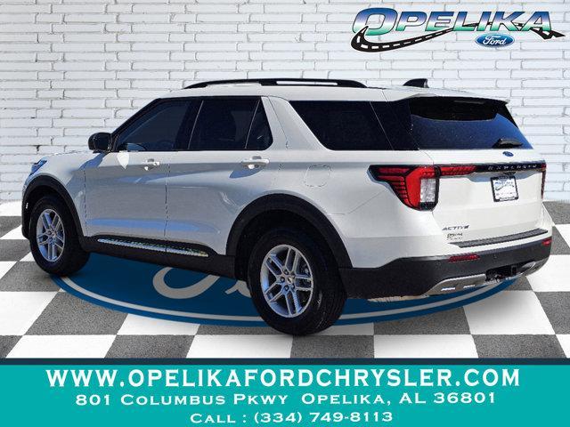 new 2025 Ford Explorer car