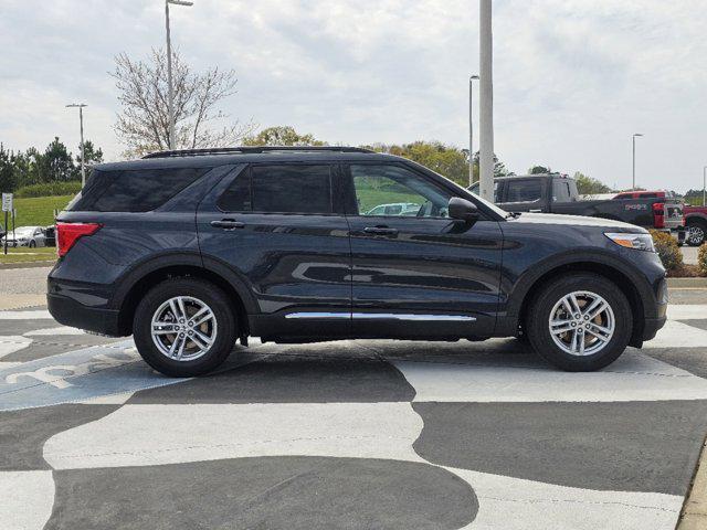 new 2024 Ford Explorer car, priced at $40,540