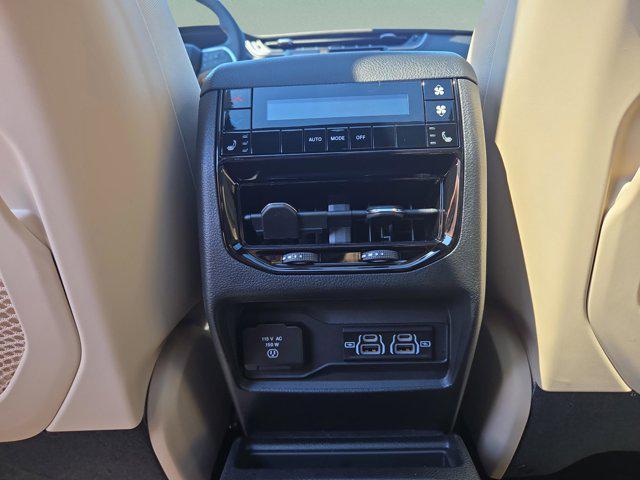 new 2025 Jeep Grand Cherokee L car, priced at $39,200