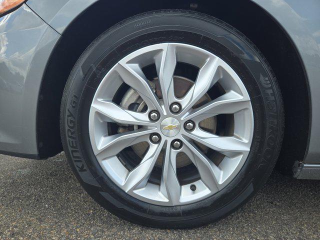 used 2023 Chevrolet Malibu car, priced at $19,937