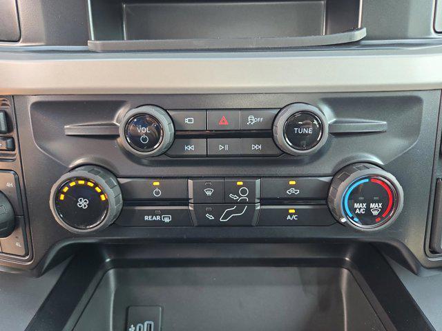 new 2025 Ford F-250 car, priced at $61,435