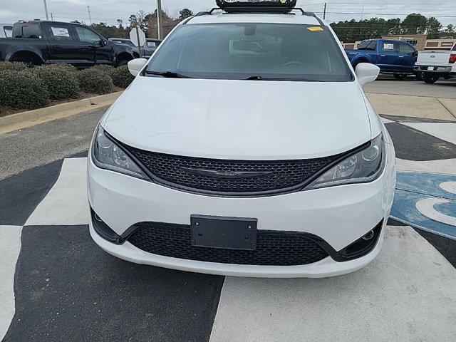 used 2020 Chrysler Pacifica car, priced at $19,871