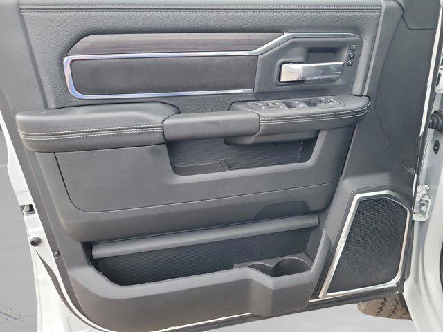 new 2025 Ram 3500 car, priced at $78,740