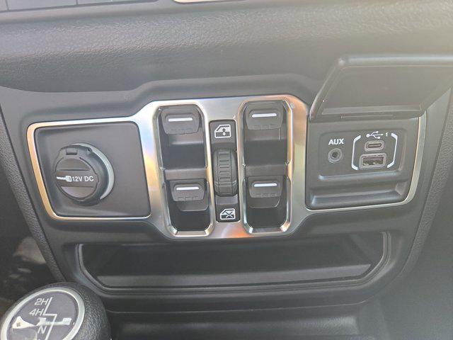 new 2025 Jeep Wrangler car, priced at $50,156