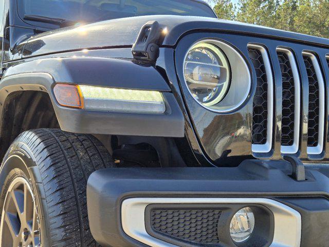 used 2022 Jeep Gladiator car, priced at $36,414