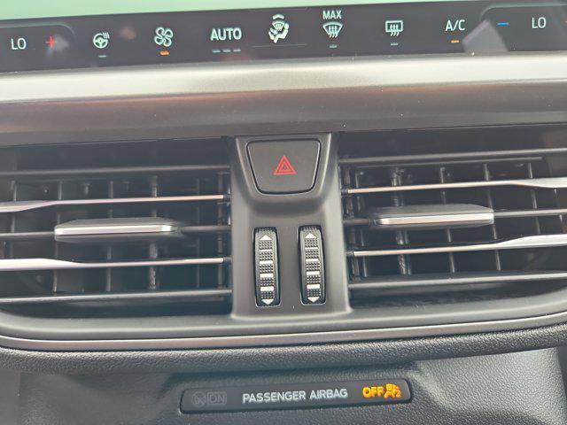 new 2025 Ford Escape PHEV car, priced at $36,182