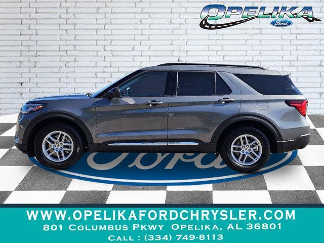 new 2025 Ford Explorer car