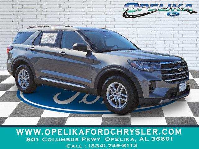 new 2025 Ford Explorer car