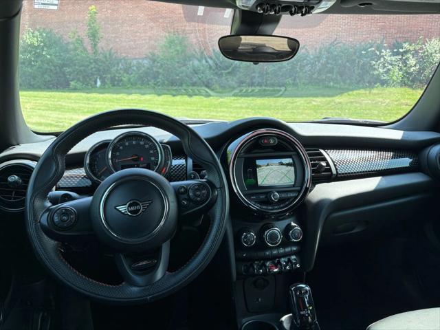 used 2020 MINI Hardtop car, priced at $20,655