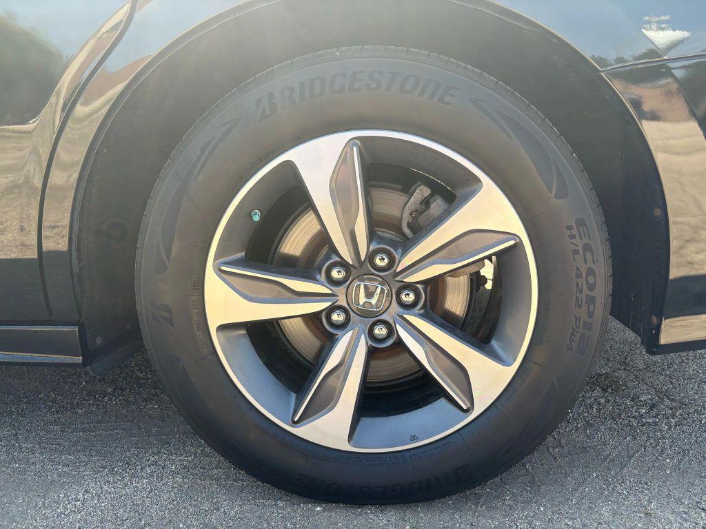used 2018 Honda Odyssey car, priced at $23,084