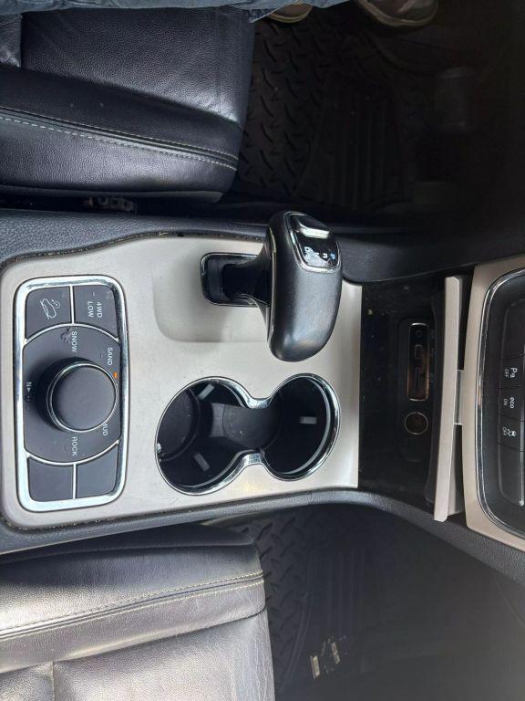 used 2014 Jeep Grand Cherokee car, priced at $10,433