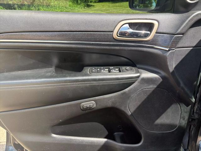 used 2014 Jeep Grand Cherokee car, priced at $10,433