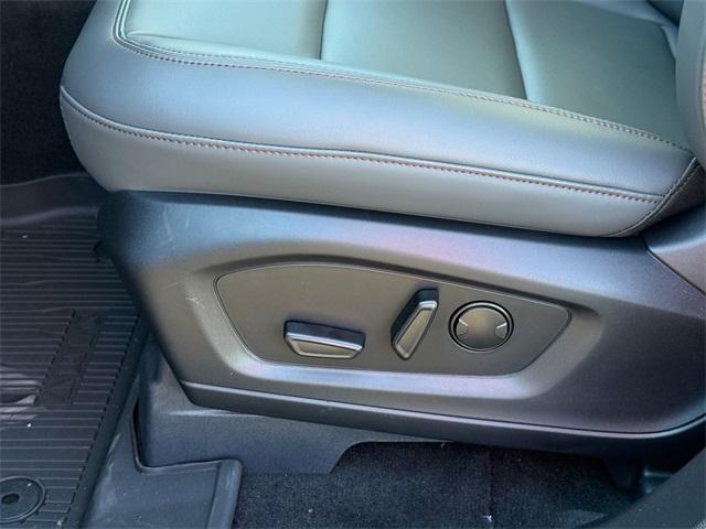 new 2025 Ford Explorer car, priced at $47,820